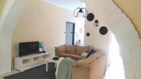 Türkiz Apartman - 5 szobás 13 fős apartmanház 4km a Balaton- Balatonszabadi Balatonszabadi